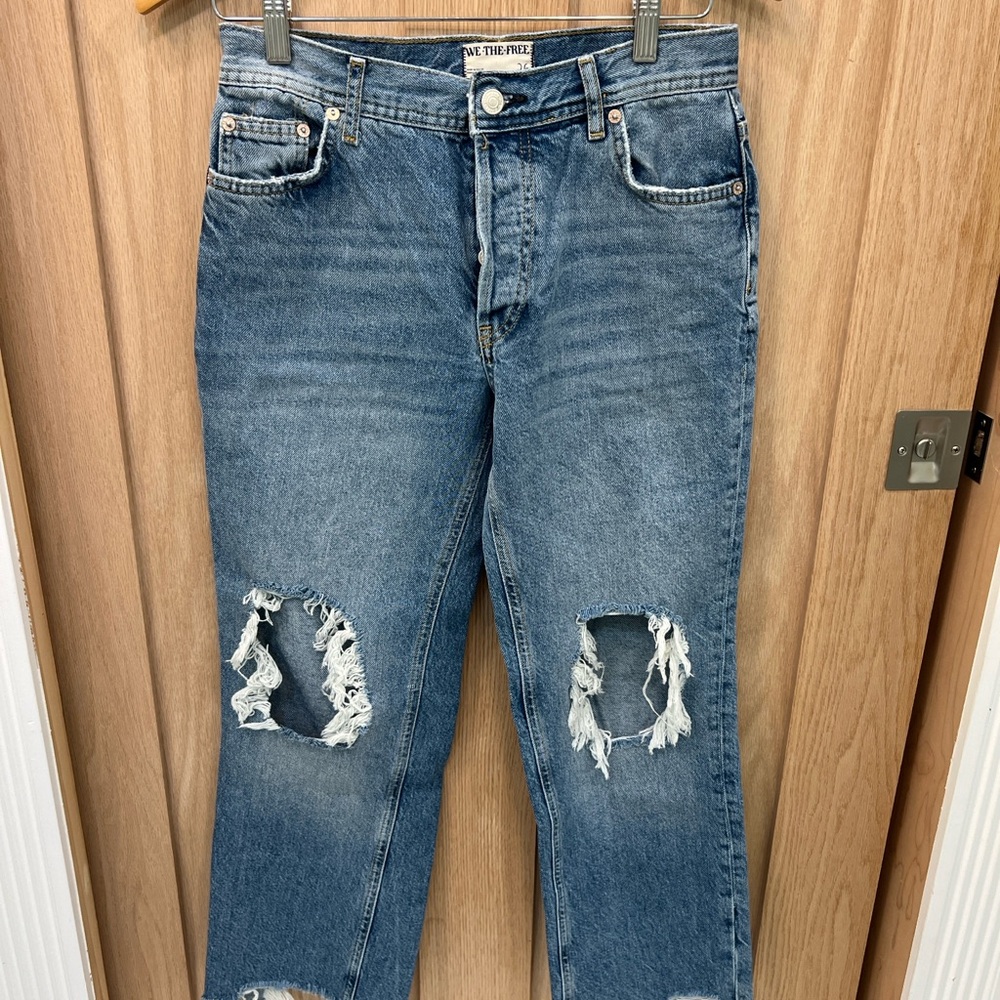 We The Free The Maggie button fly crop jeans **Free shipping!!**